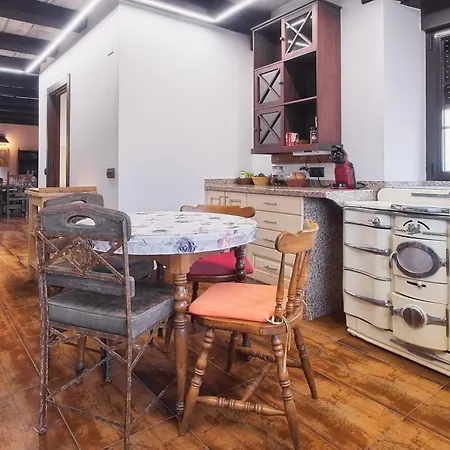 La Casa Vieja De Robledo Vakantiehuis Robledo de la Valdoncina