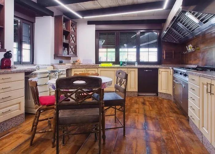 Дом отдыха La Casa Vieja De Robledo *